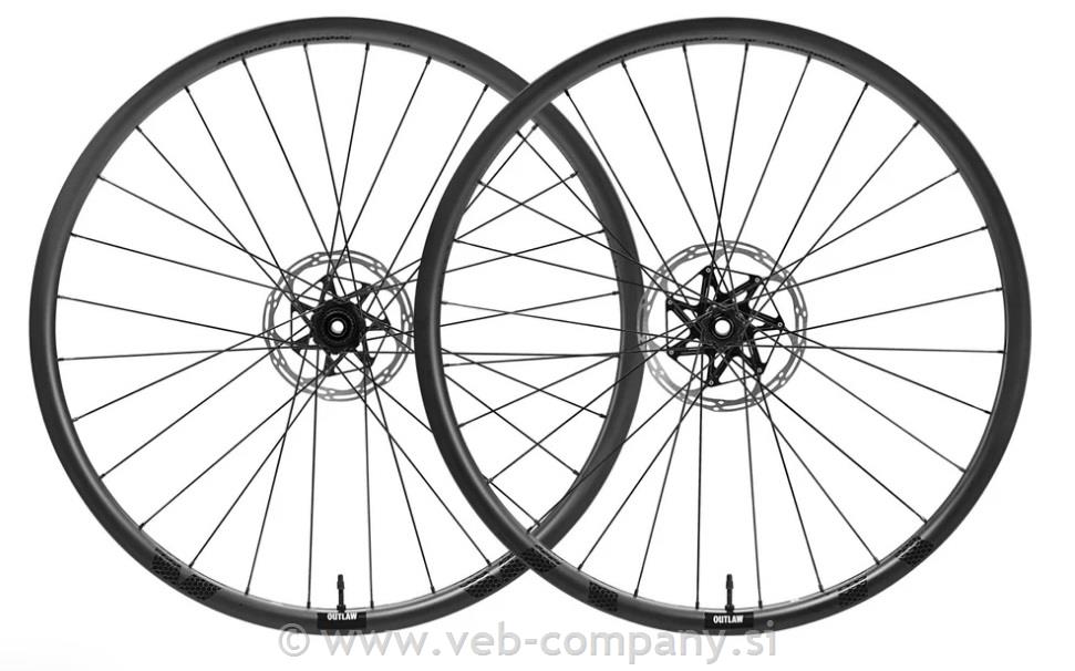 Obročniki FFWD OUTLAW TLR Disc